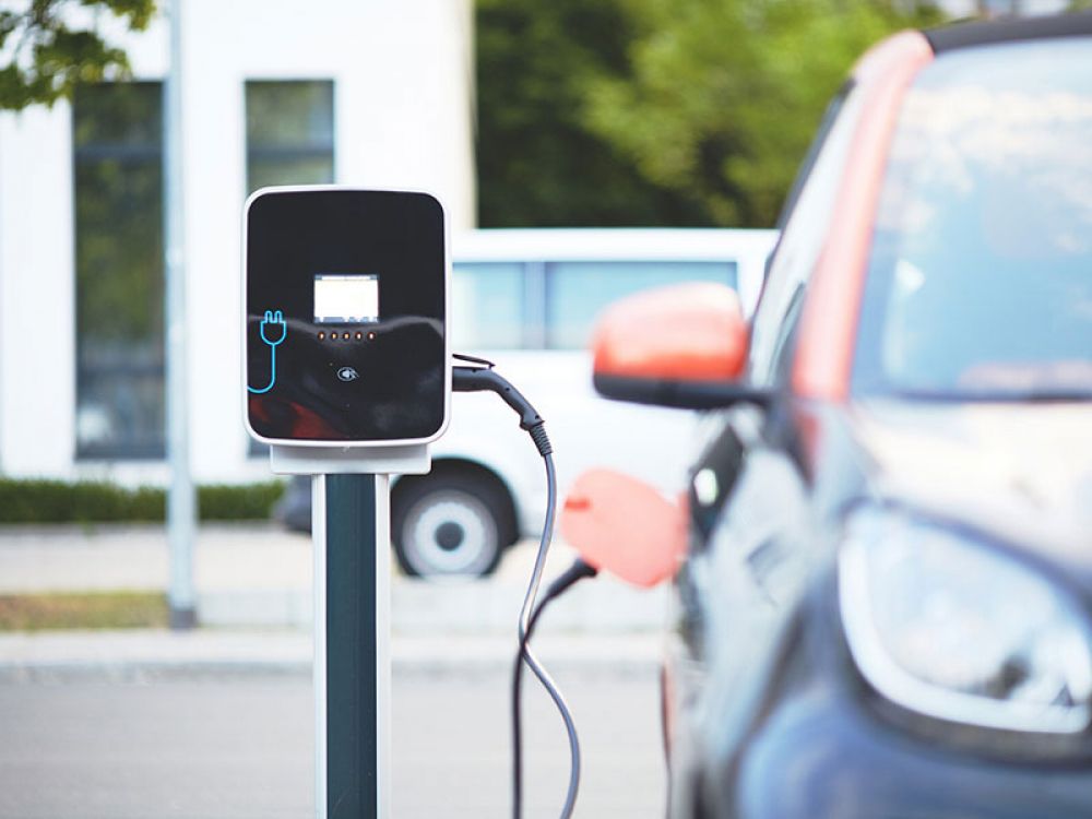 La diffusione - poco omogenea - dell’elettrico in Italia