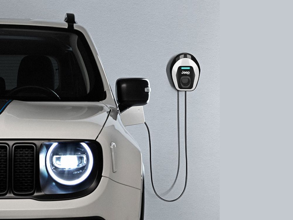 Con Noleggio Chiaro di Leasys una EasyWallbox inclusa nel canone