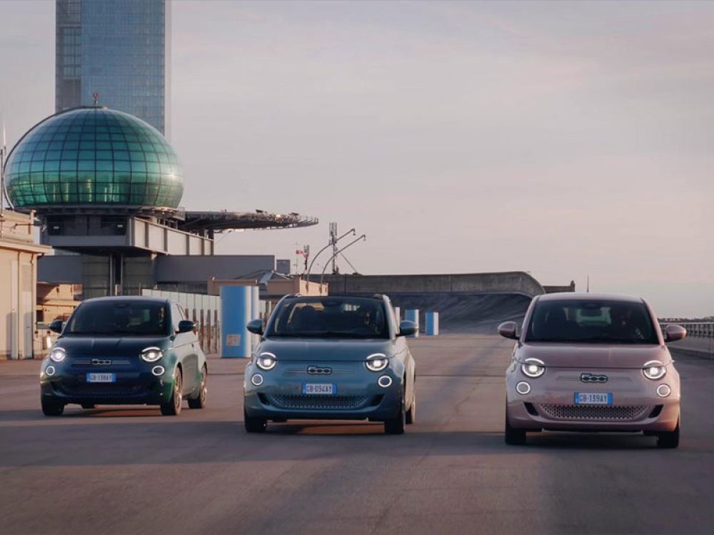 La Fiat 500 compie 64 anni e si regala il debutto in Israele